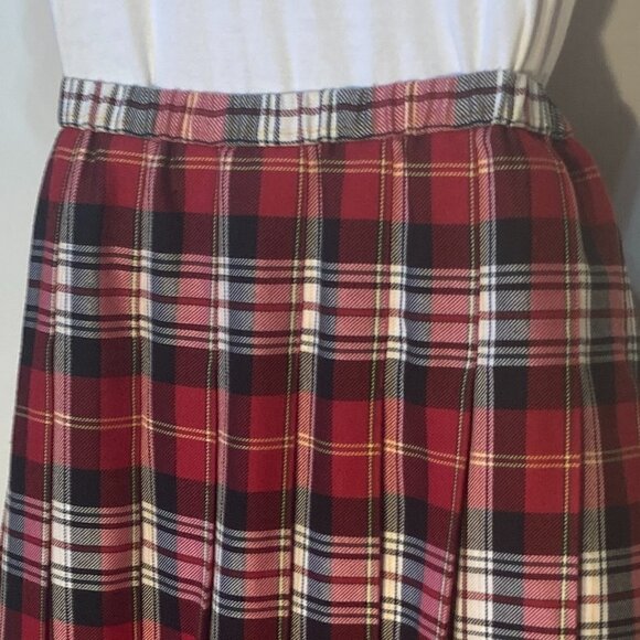 SZ 12P Red & Black plaid pleated midi skirt classic academia preppy - Picture 3 of 8